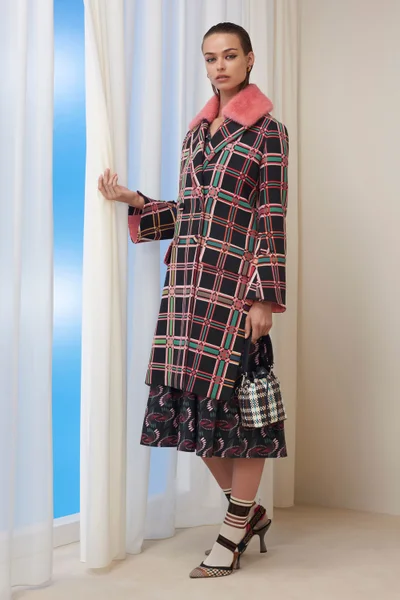 Look 4